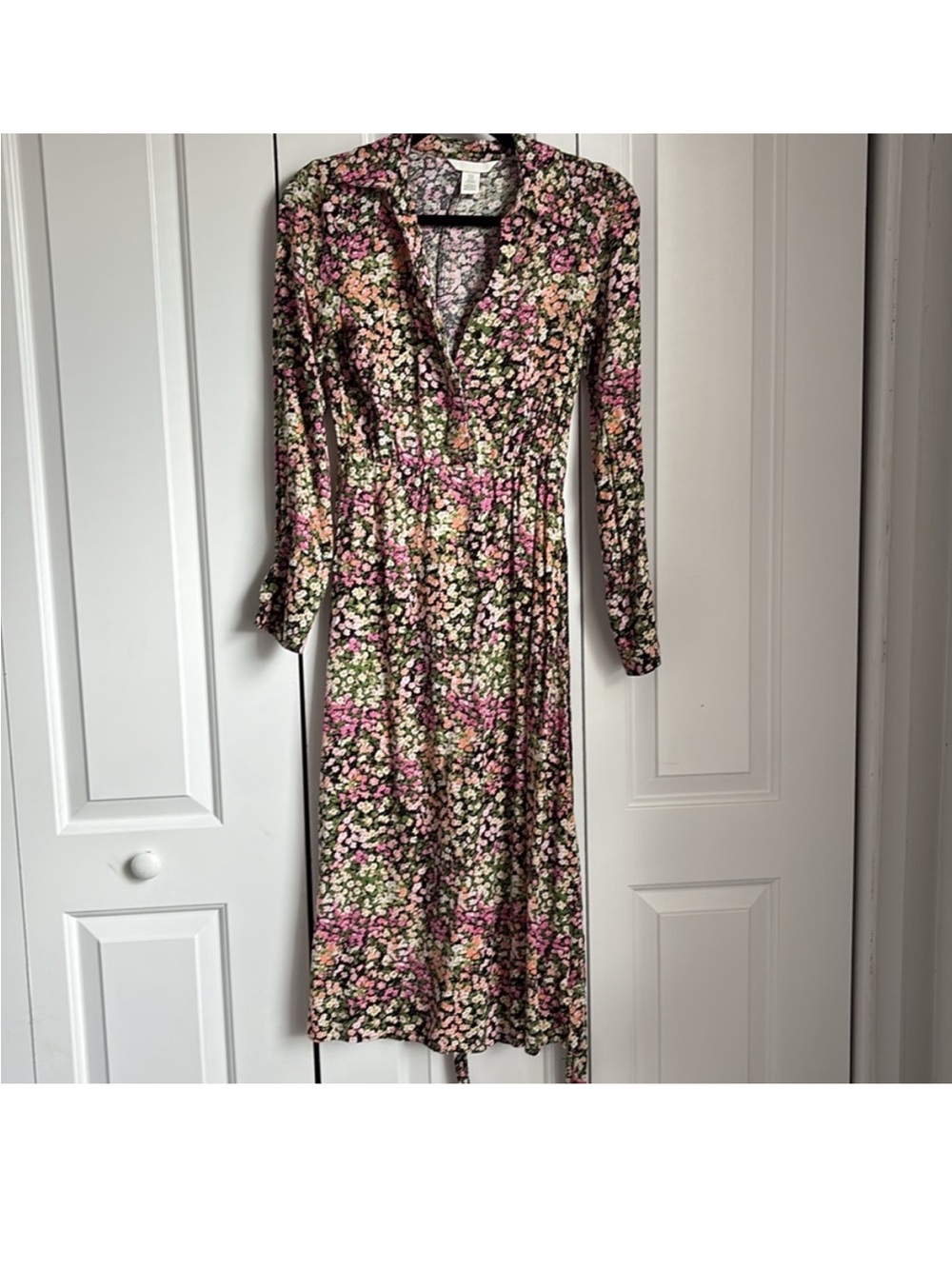H&M floral print long sleeve midi belted shirt dress